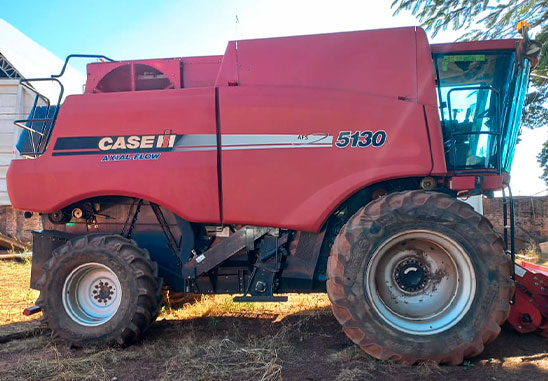 Colheitadeira Case 5130, Cor: Vermelha, Ano 2015, Diesel